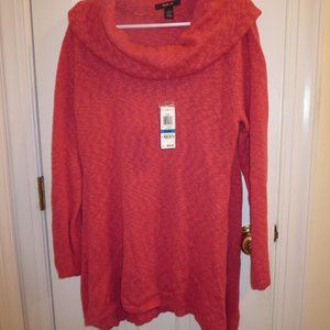 NWT Tunic Soft Red size XL